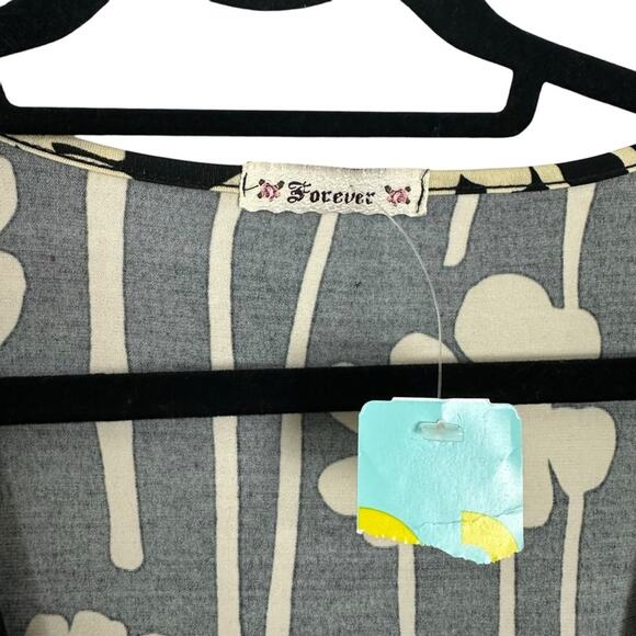 Vintage Forever21 Floral Black Wrap Dress Junior’s Lg Deadstock NWT Boho Chic - Picture 7 of 10